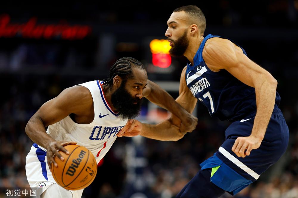 及对球员发 及对球员发