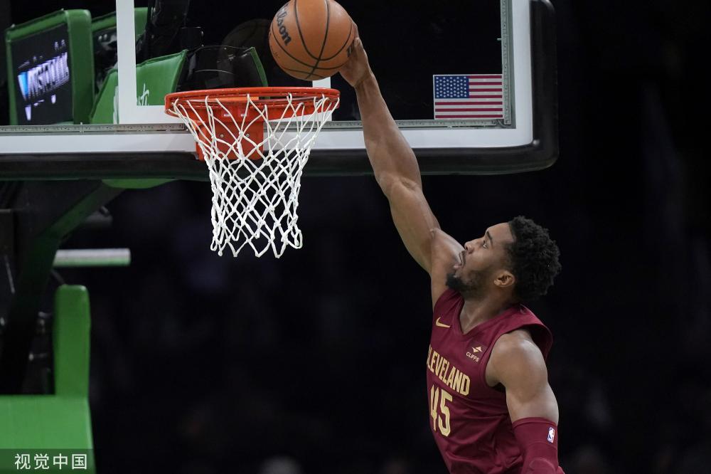 他们在防守 他们在防守