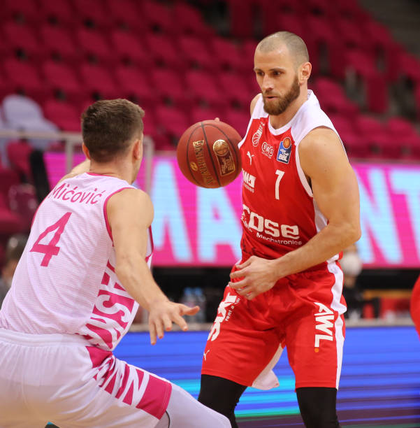 他已从比甲 他已从比甲